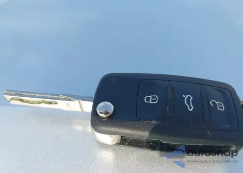 2017 Volkswagen Passat Se из США, поврежденный, VIN 1VWBT7A30HC075032